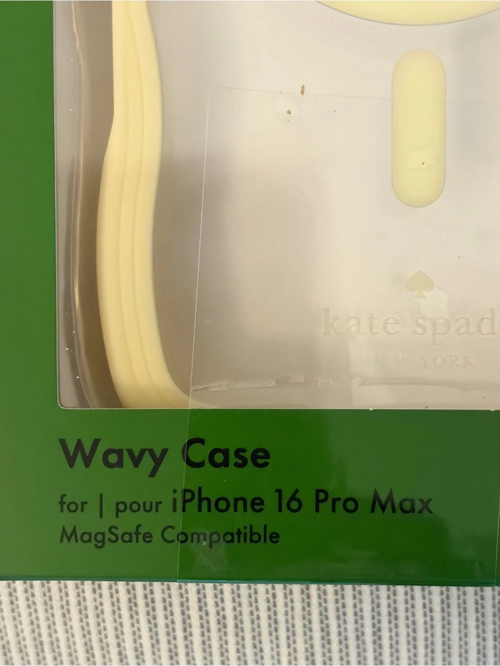 kate spade New York Wavy Case for iPhone 16 Pro Max - Butter Yellow NIB